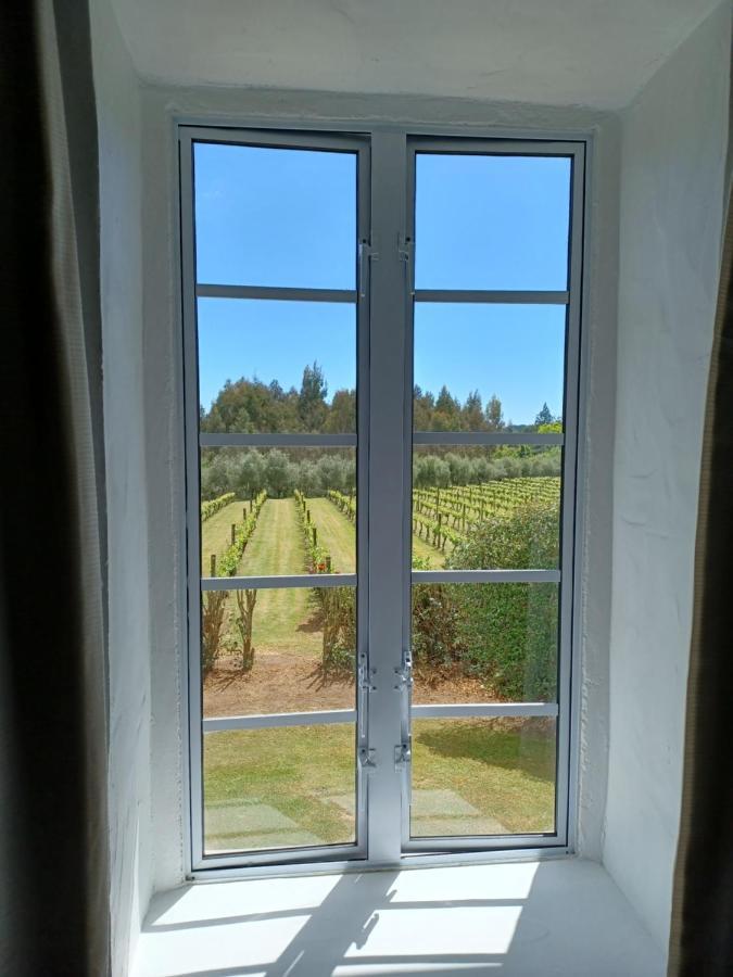 Pirita Vineyard Cottage. Upper Moutere Екстер'єр фото