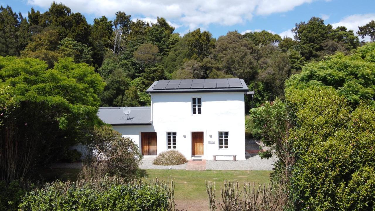 Pirita Vineyard Cottage. Upper Moutere Екстер'єр фото